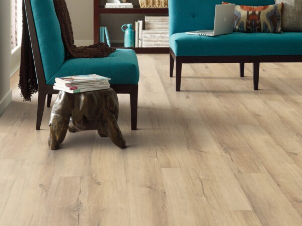 Shaw Floorte Pro Endura Plus Marina LVP flooring room scene.