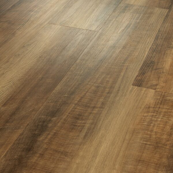 Shaw Floorte Pro Endura Plus close up shot of Tawny Oak.